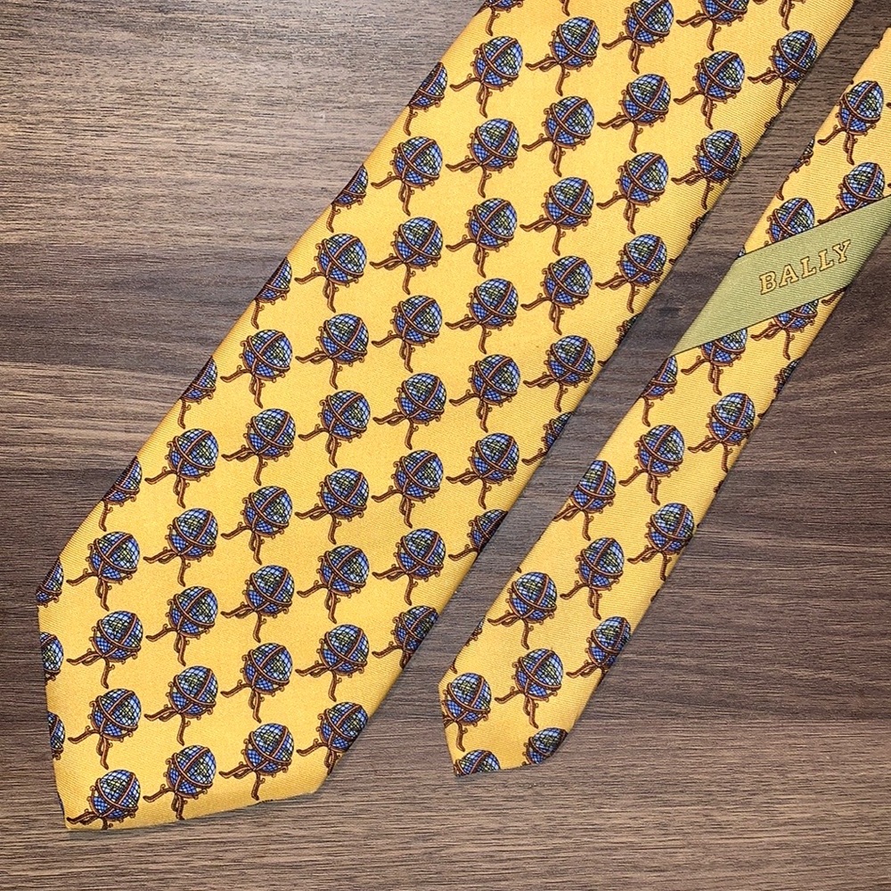 Bally Tie